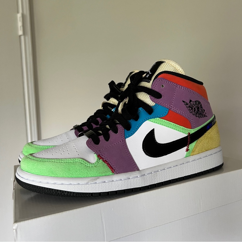 Nike Air Jordan 1 Mid Lightbulb Men's 8/Women's 9.5